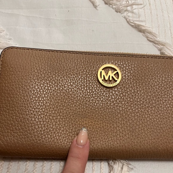 Nude MK wallet - Picture 2 of 3